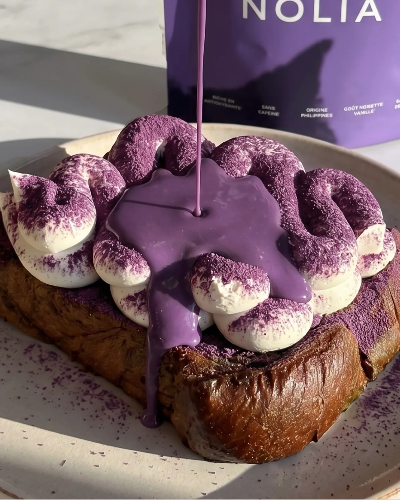 Ube fattiga riddare på tiramisuvis: brioche & mascarpone